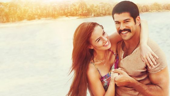 فيلم العشق يشبهك 2015 Aşk Sana Benzer مترجم