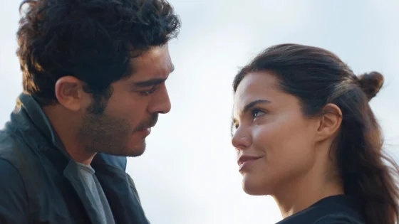 مسلسل المحتالون الحلقة 4 مترجم